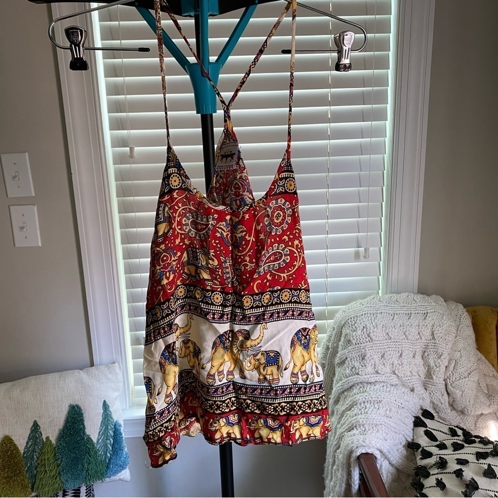 Boutique Elephant Print Rayon crop top size small